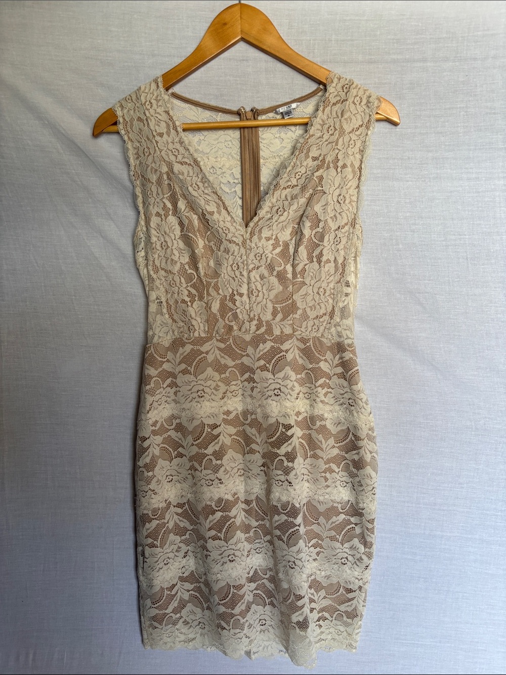GUESS Cream Lace Sheath Mini Dress